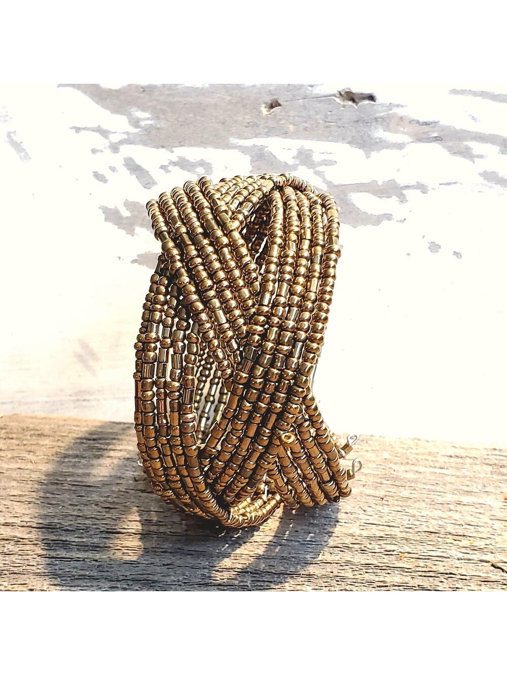 Metallic Bronze Vintage Y2K 90s Striped Pretzel Memory Wire Cuff Bracelet